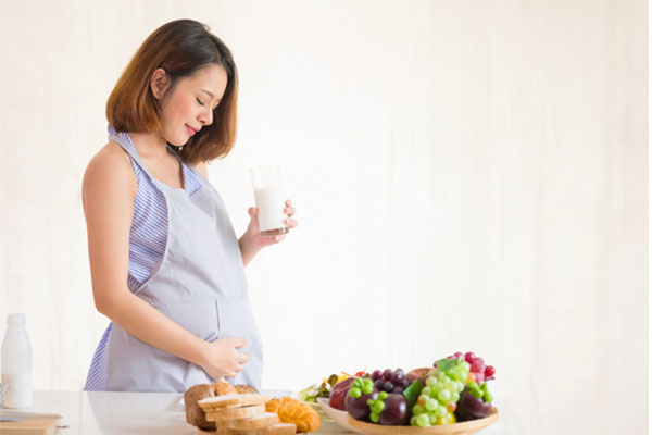 Những sai lầm của mẹ bầu khiến thai nhi chậm lớn
