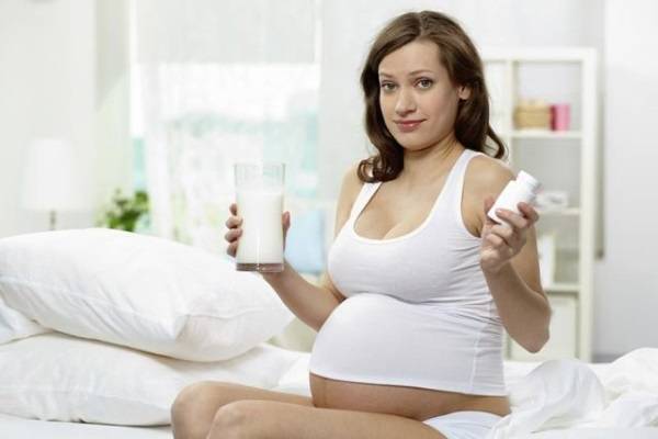 Dấu hiệu thai nhi xoay đầu