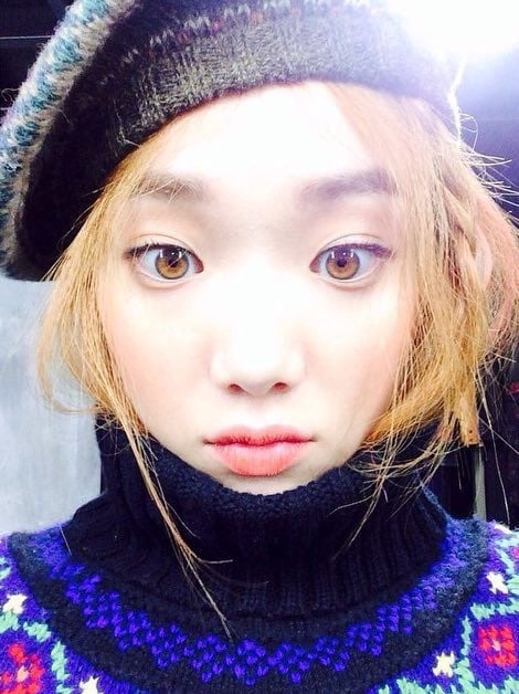 Tròng mắt của Lee Sung Kyung không phải to nhưng rất tròn và độc đáo