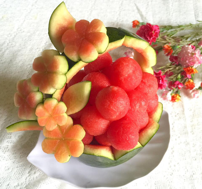 Gợi ý cho chị em cách trang trí dưa hấu.