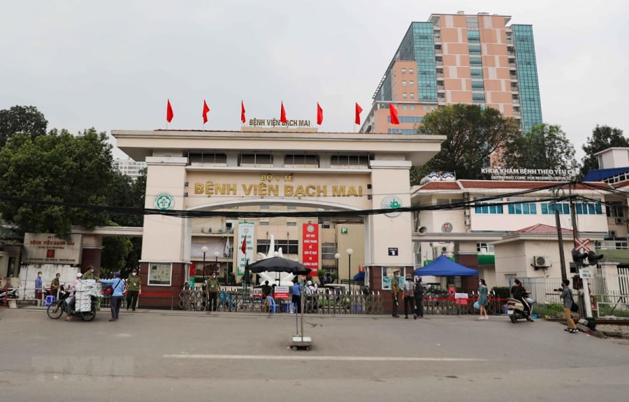 benh-vien-bach-mai-01