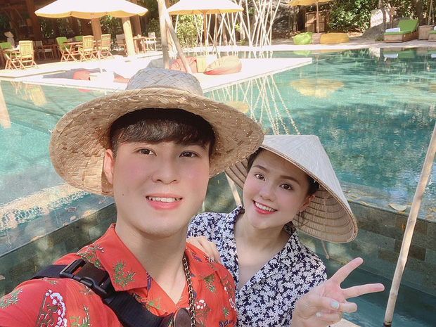 Duy Mạnh - Quỳnh Anh liên tục vướng tin đồn lục đục hôn nhân thời gian này. Thậm chí còn có thông tin cho rằng Duy Mạnh từng 