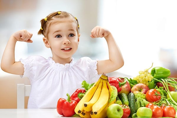 Những thực phẩm giúp bé lớn nhanh như thổi
