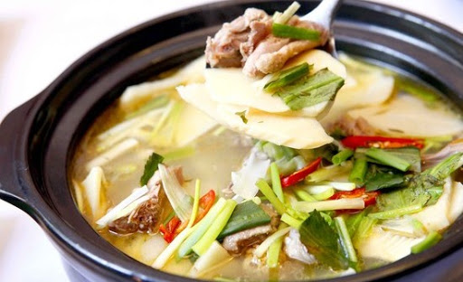 Bí quyết nấu thịt vịt măng chua ngon 