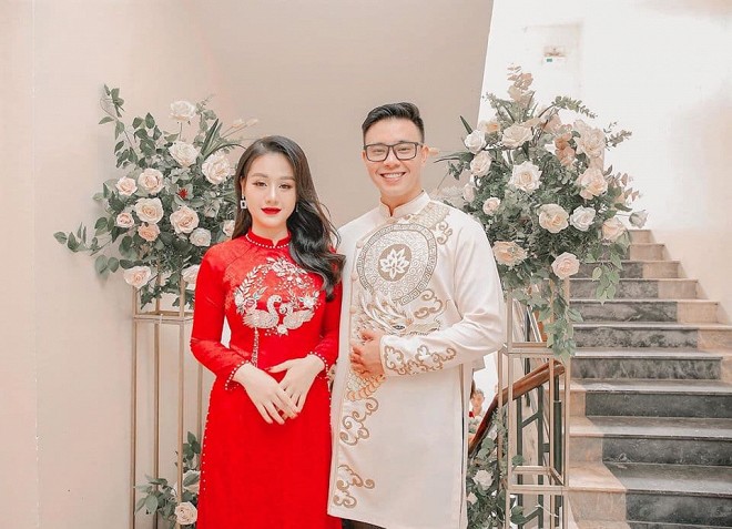 Nam ca sĩ giờ đây vững vàng hơn để làm lại tất cả sau những biến cố. Anh bảo nhờ tự lập sớm nên hiện tại sẵn sàng đối mặt thử thách và tự tin khi trở thành trụ cột Shbet111 slot, casino, thể thao, xổ số nhỏ với Anh Minh.