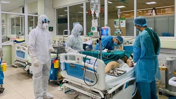 Phi công người Anh đã có những tiến triển tích cực tuy nhiên vẫn chưa thể tiến hành ghép phổi. (Ảnh minh họa)