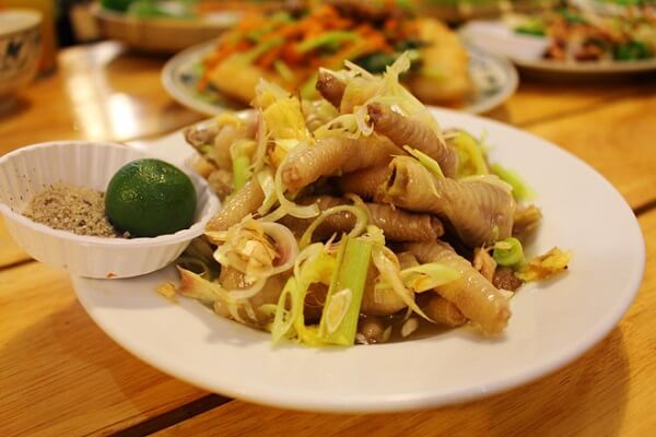 Chân gà ngâm giấm ngon