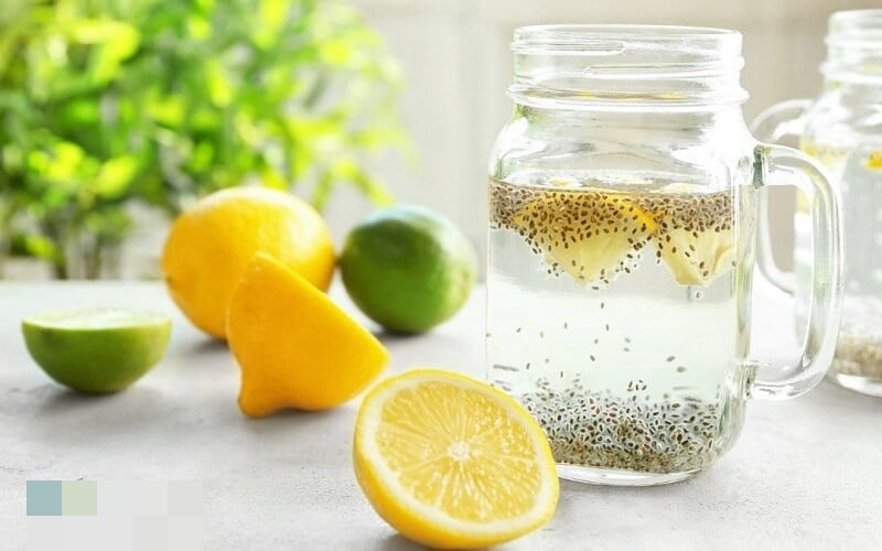 nuoc-chanh-hat-chia-mat-ong