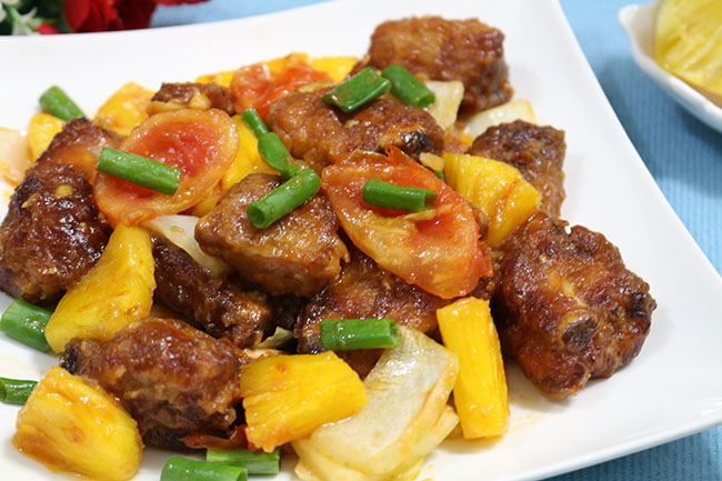 Món sườn sốt dứa ngon tại ngon