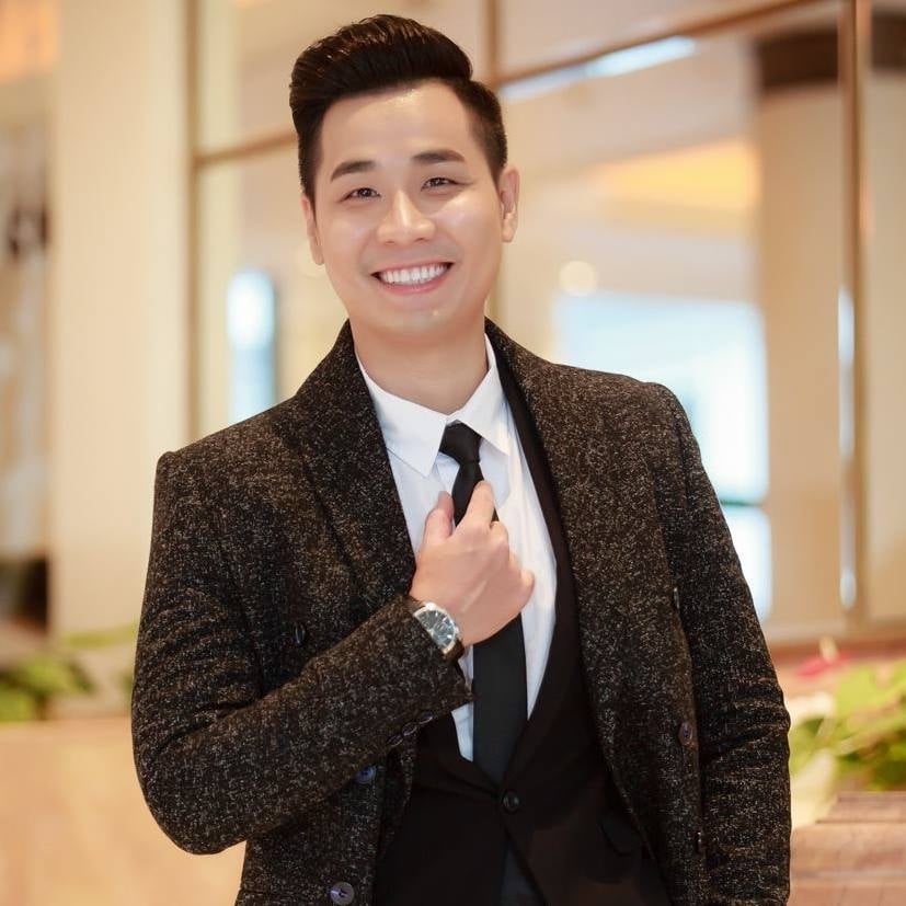 tieu-su-mc-nguyen-khang-463640