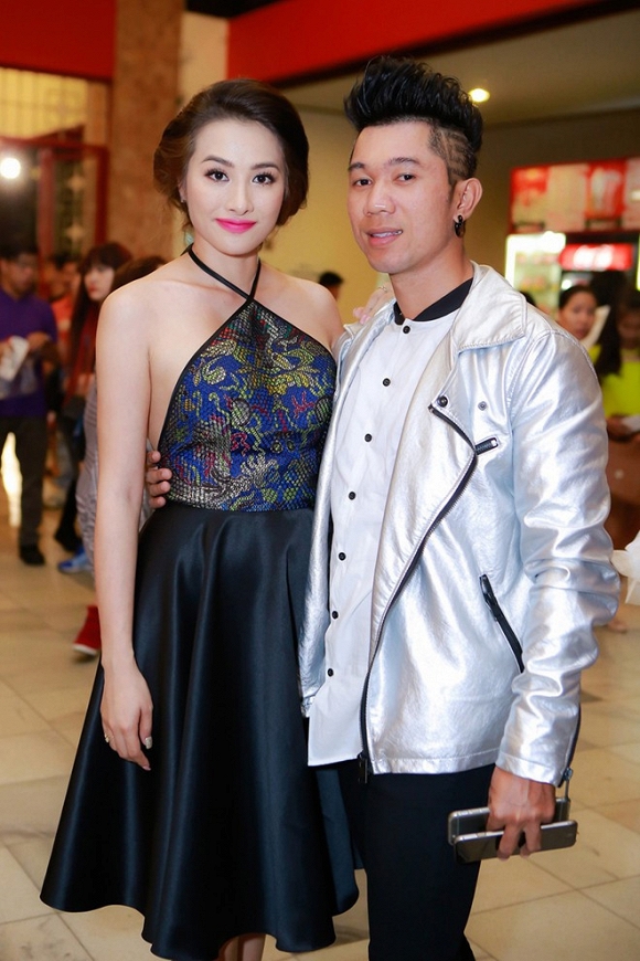 Mới đây, nữ diễn viên Yaya Trương Nhi thể hiện thái độ bức xúc khi tên tuổi liên tục bị đặt cạnh Lương Bằng Quang. Cuộc tình với nhạc sĩ họ Lương đã khép lại từ 5 năm trước, Trương Nhi không muốn mình được nhắc đến với danh xưng 