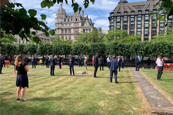Trước đó, ông đã từng tham gia cuộc bỏ phiếu vào ngày 2/6 tại tòa nhà Portcullis House