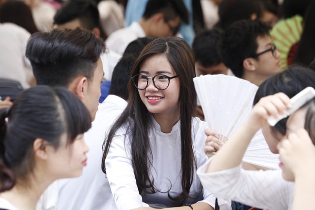 Thí sinh là thành viên đội tuyển quốc gia dự thi Olympic quốc tế môn Ngoại ngữ sẽ được miễn thi bài thi này trong kỳ thi tốt nghiệp THPT 2020.