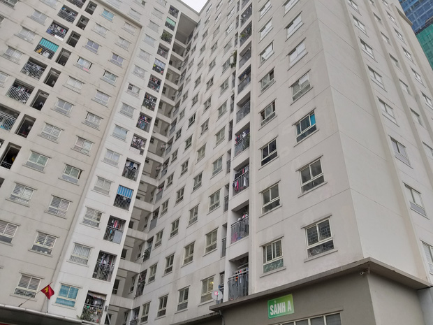 Khu chung cư này có nhiều căn hộ liền kề nhau (Ảnh: Báo Dân Sinh)