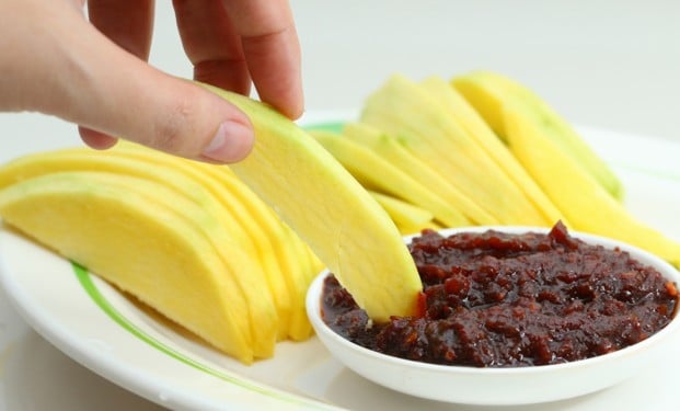 Sai lầm khi ăn xoài khiến bạn rước thêm bệnh