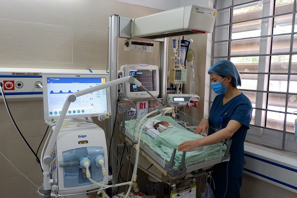Hiện, sức khỏe cháu Nguyễn Văn An có phần ổn định hơn so với trước