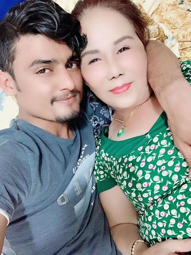 Ưóc mong của cô Hoa là có thật nhiều thời gian sống trọn vẹn với tình yêu của mình