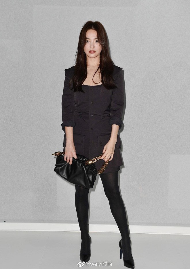 may-khi-dung-hang-song-hye-kyo-ngoc-trinh-lan-at-ngoc-nu-vi-cach-phoi-do-qua-kheo-852476939722680098926011150663202212675584o-158243-1593407552-659-width660height935