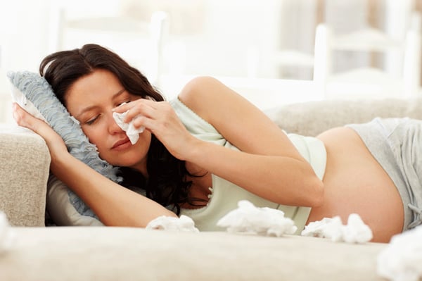 Chồng không được làm mẹ bầu khóc