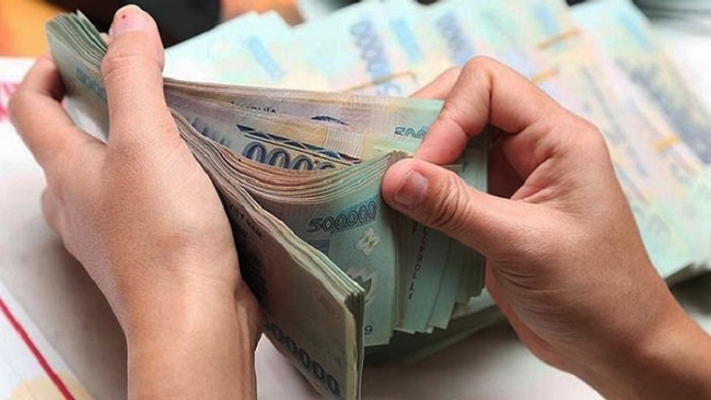 Giấc mơ đếm tiền mang tin vui cho bạn