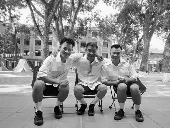 bo-ba-xuan-bac-cong-ly-tu-long-chung-khung-hinh-3-ngoisaovn-w700-h525-1519