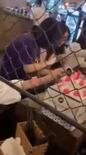 ezgif.com_video_to_gif