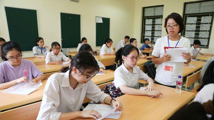 Ngày hôm nay, thí sinh dự thi 2 môn: Ngữ văn và Ngoại ngữ