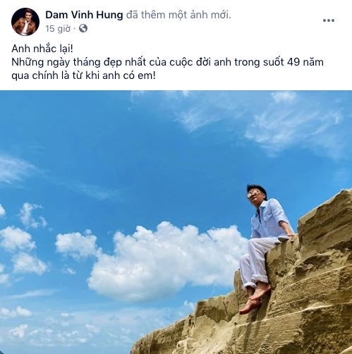 Mới đây, Đàm Vĩnh Hưng khiến fan “đứng ngồi không yên” khi công khai viết lời yêu nồng nàn gửi cho tình nhân trên trang cá nhân. Theo đó, “ông hoàng nhạc Việt” khẳng định đang yêu người này vô cùng cuồng nhiệt, cuộc đời anh chưa từng đẹp đến thế kể từ khi có người này bên cạnh. Tuy nhiên, nhiều ý kiến lại cho rằng đây cũng có thể chỉ là lời 