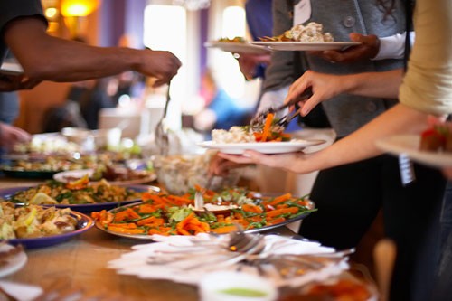 Cách ăn buffet không no nhanh
