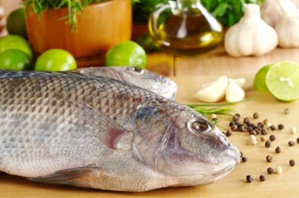 Loại bỏ phần mang ca dịch nhầy giúp cá hết hẳn mùi tanh