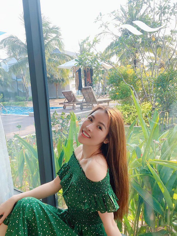 de-giu-duoc-ve-dep-doi-muoi-co-ban-tung-than-cua-ho-ngoc-ha-phai-chi-tien-ty-22-1595217121-934-width600height800