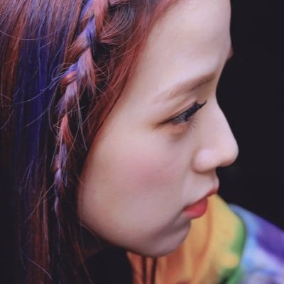 jisoo100