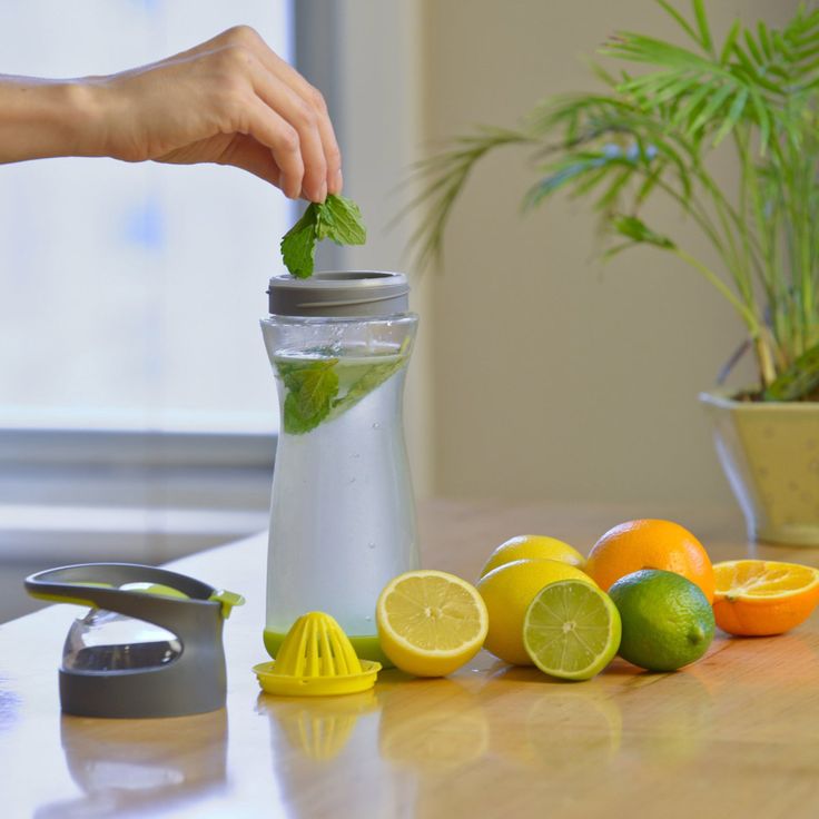 3984ac158c0c1c4d754fc2bf2a56cabb-fruit-infused-water-infused-waters-1595999033211717978961