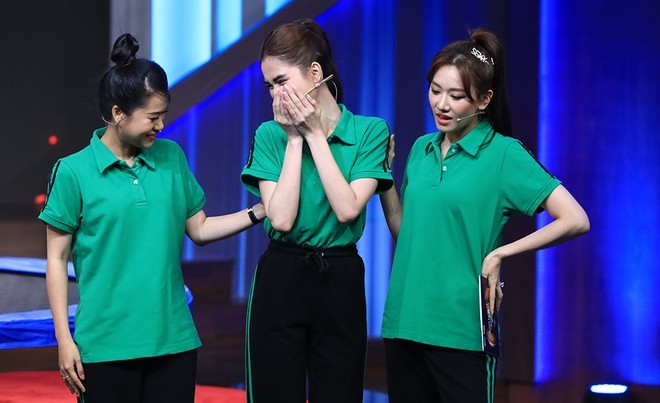 lam-vy-da-cay-cu-khi-bi-ngoc-trinh-goi-bang-chi-mac-du-bang-tuoi-f149d2b0