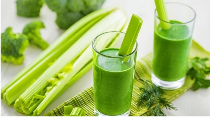 Nước ép cần tây không dùng cho người  mắc lạnh bụng