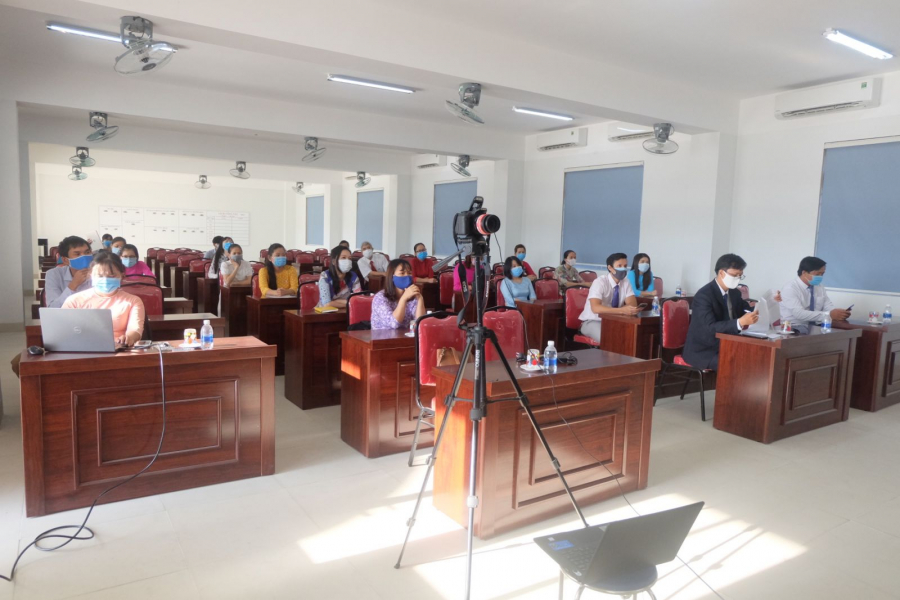 Học sinh tại Đà Nẵng chào mừng năm học mới theo hình thức trực tuyến