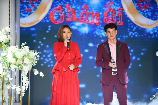 cat-tuong-tiep-tuc-lam-ba-moi-trong-show-hen-ho-moi-toanh-cung-xuan-bac-hoa-hau-hhen-nie-3ca-5238585