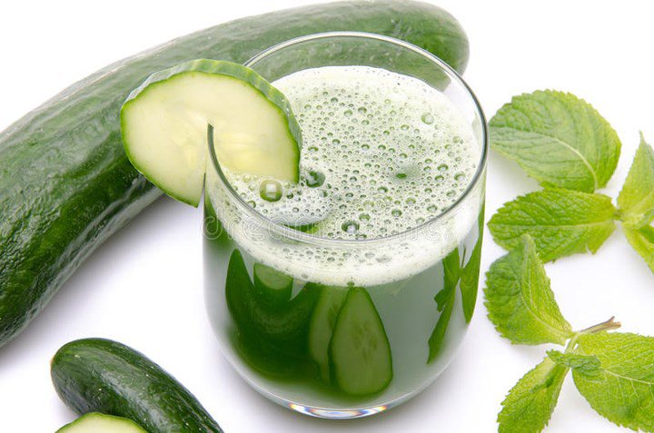 ba-xa-cuong-do-la-khoe-mat-hoa-da-phan-chang-dam-tin-day-la-lan-da-me-bim-sua-images2663884_composition_glass_cucumber_juice_fre-1600526047-834-width720height477