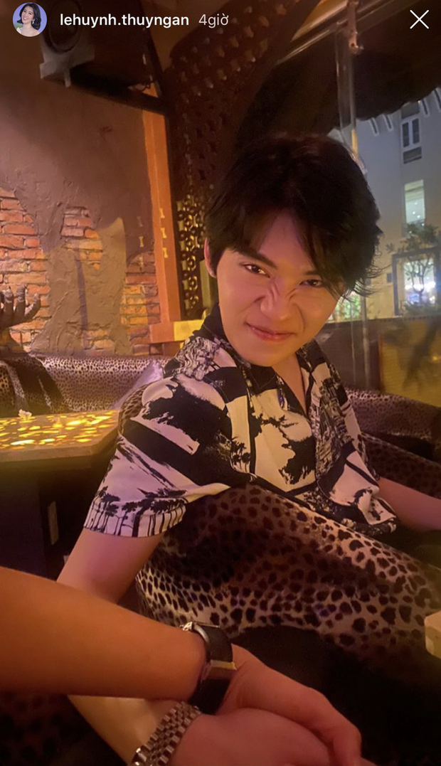 thuy-ngan-nam-tay-ai-do 2