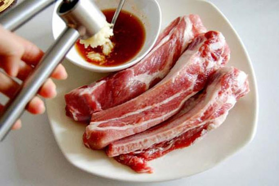 Chọn sườn ngon