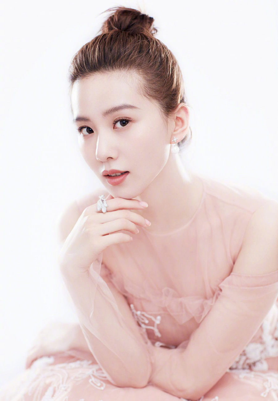 bi-quyet-lam-dep-cua-luu-thi-thi 1