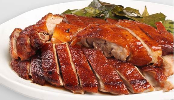 Thịt vịt nướng lá móc mật thơm ngon