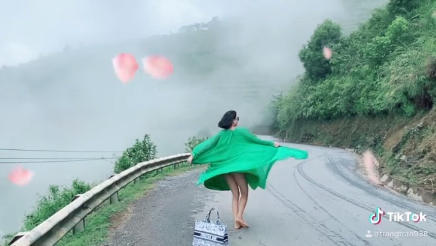 trang-tran-lo-hang 3