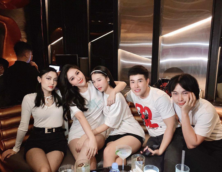that-kho-tin-bao-thy-hon-amee-tan-1-giap-nhung-khi-chung-khung-hinh-van-chat-dep-dan-em-120601278_383281752840066_4072119396149434468_n-1601788613-86-width1080height835