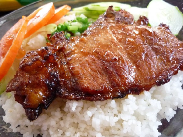 Cơm giúp bạn tăng cân nhanh