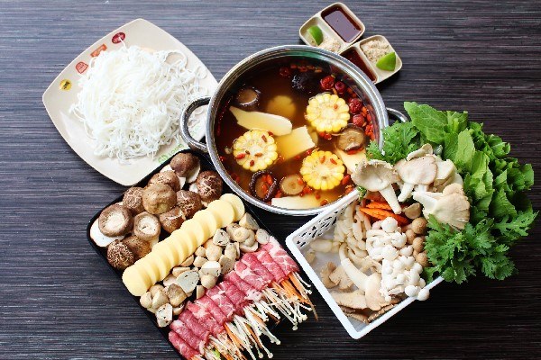sai-lam-khi-an-lau-01