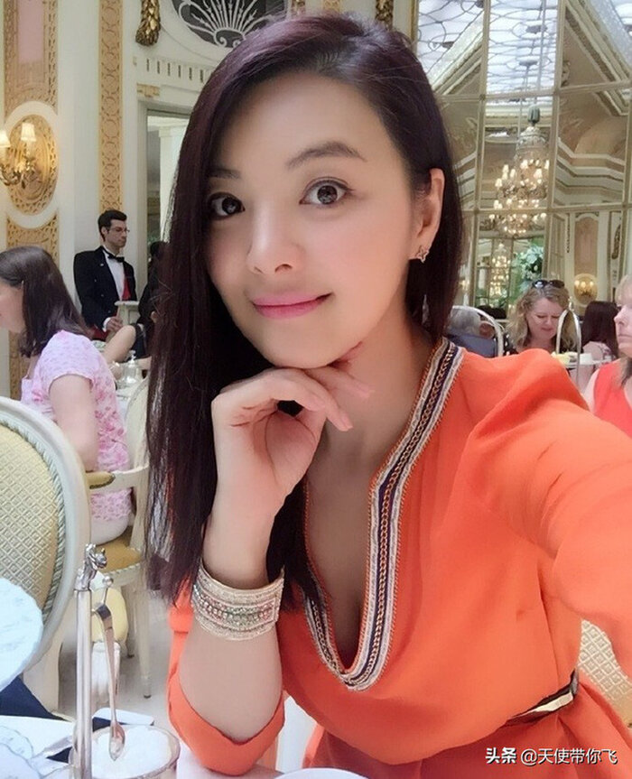 Cô nàng tiếp tục mở quán cà phê, cửa hàng lẩu để kinh doanh    
