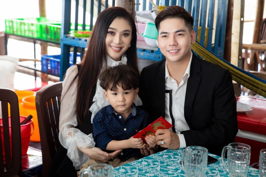 lam-khanh-chi-tiet-lo-se-co-them-con 1