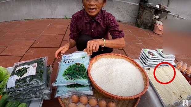 Cư dân mạng nhanh chóng phát hiện ra thứ mà kênh YouTube bà Tân Vlog muốn 