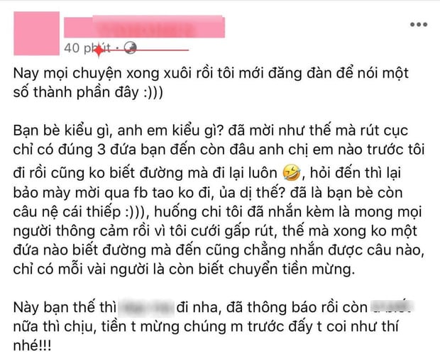 Cô dâu tỏ ra thất vọng với bạn bè